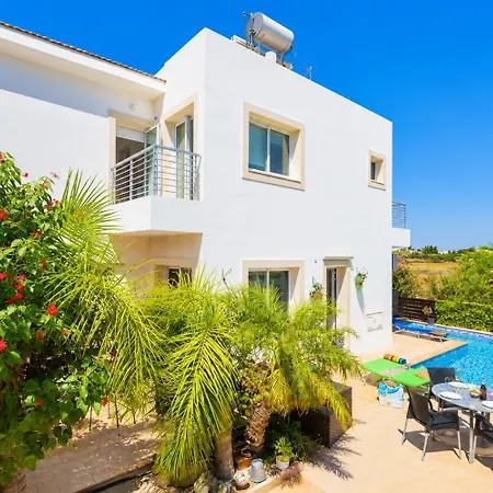 Kalliopi Paralimni