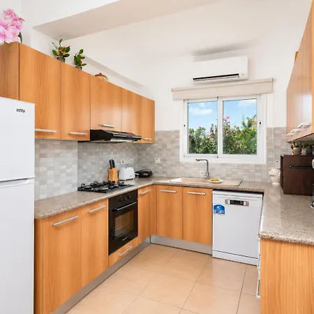 Kalliopi Villa Paralimni
